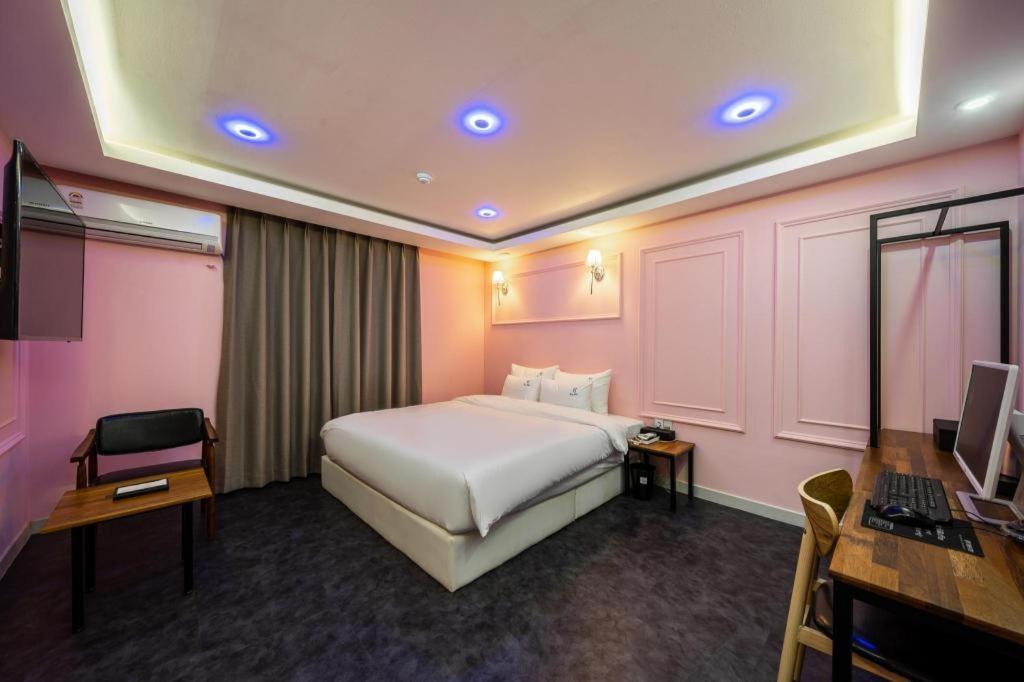 Gray Hotel Busan Exterior photo