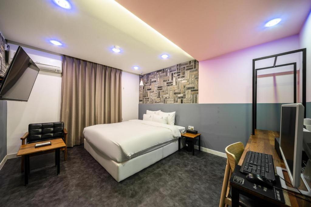 Gray Hotel Busan Exterior photo